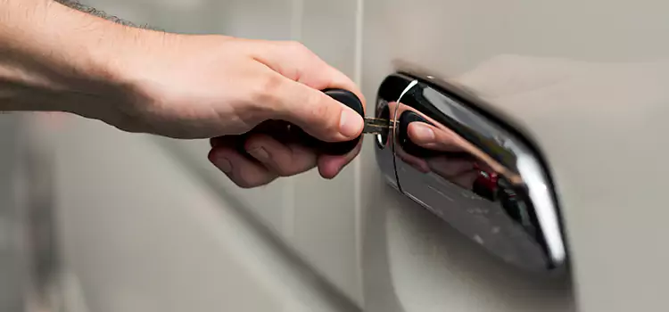 Why Choose Our Auto Locksmith Team in Howard, WI?