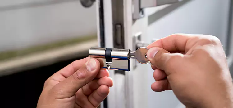 Emergency Locksmith for House Howard